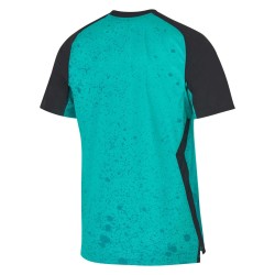 short-sleeved sweatshirt